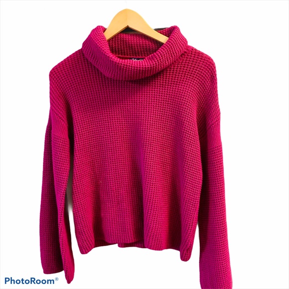 SPLENDID Pink Chunky Knit Turtleneck Sweater - Picture 1 of 7